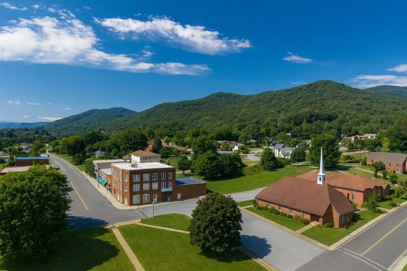 Best Bathroom Remodeling pros in Meriden, CT